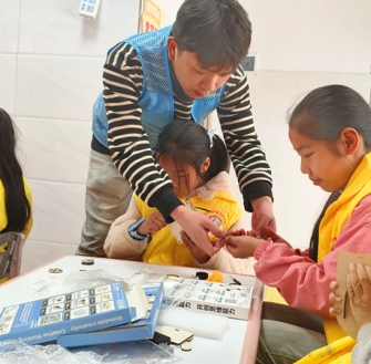 金兰街道锅厂坝社区开展 “童心议未来·儿童议事会”主题活动